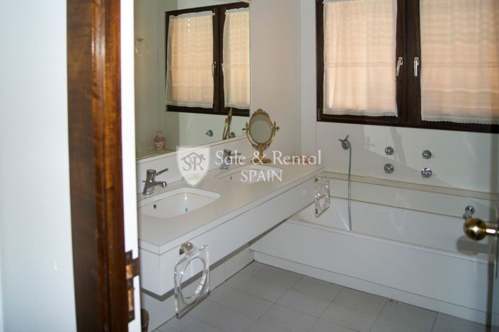 Image No.12-Villa de 6 chambres à vendre à Sant Andreu de Llavaneres