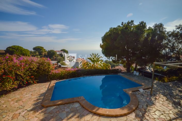 Image No.50-5 Bed Villa for sale