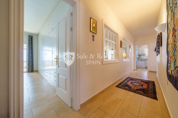 Image No.17-Villa de 5 chambres à vendre à Roses