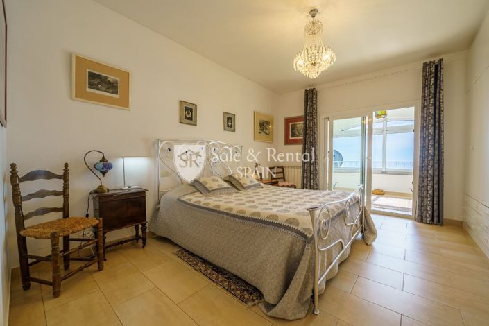 Image No.18-Villa de 5 chambres à vendre à Roses