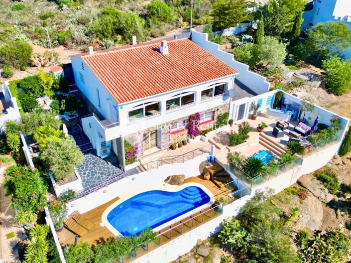 Image No.3-Villa de 5 chambres à vendre à Roses