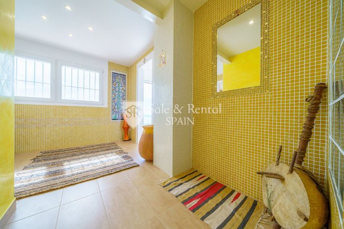 Image No.49-Villa de 5 chambres à vendre à Roses