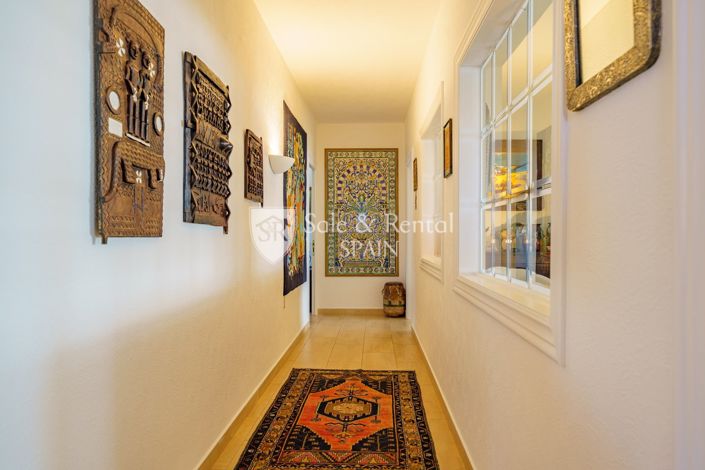 Image No.9-Villa de 5 chambres à vendre à Roses