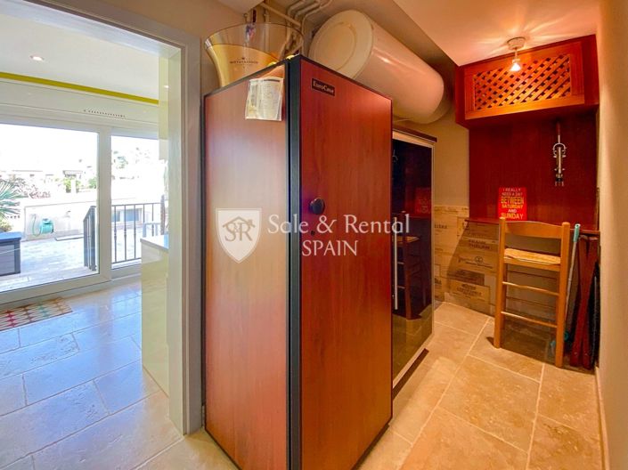 Image No.130-5 Bed Villa for sale