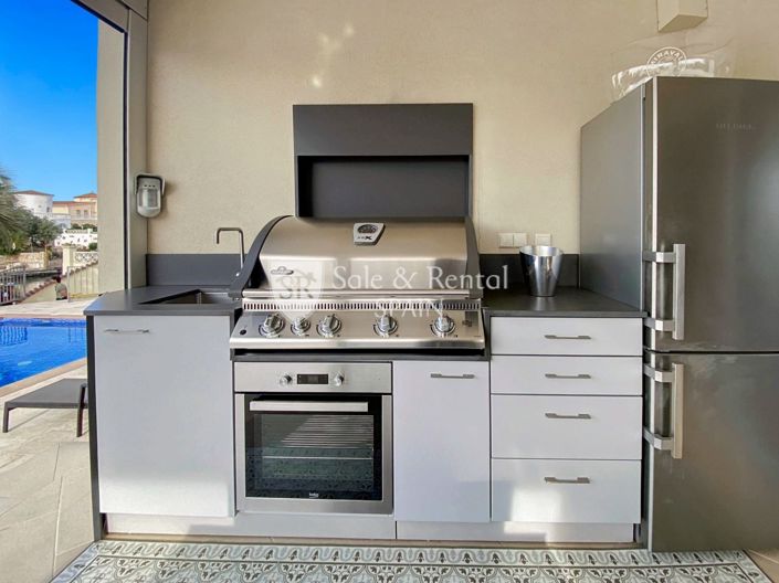 Image No.133-5 Bed Villa for sale