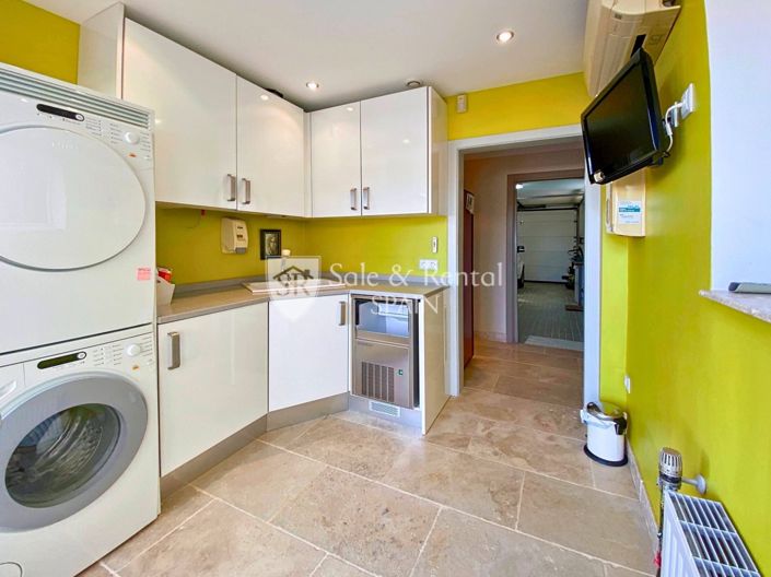 Image No.15-5 Bed Villa for sale