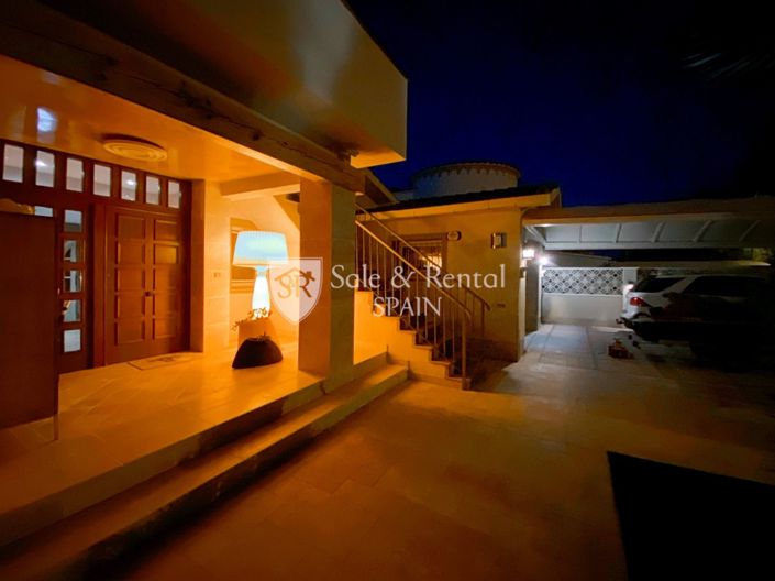 Image No.157-5 Bed Villa for sale