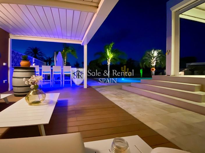 Image No.159-5 Bed Villa for sale