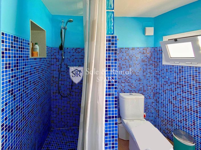 Image No.69-5 Bed Villa for sale