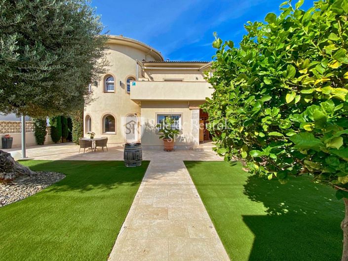 Image No.78-5 Bed Villa for sale