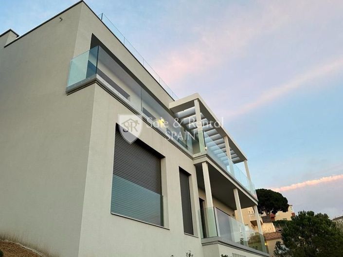 Image No.22-Villa de 4 chambres à vendre à Lloret de Mar