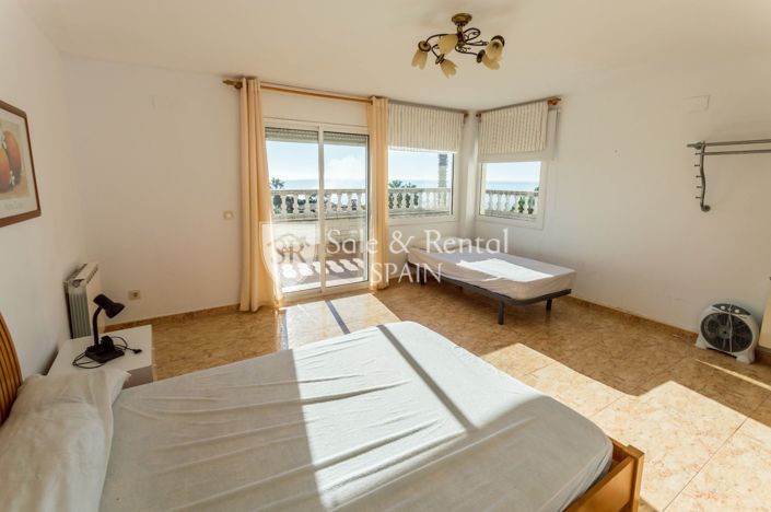 Image No.30-7 Bed Villa for sale