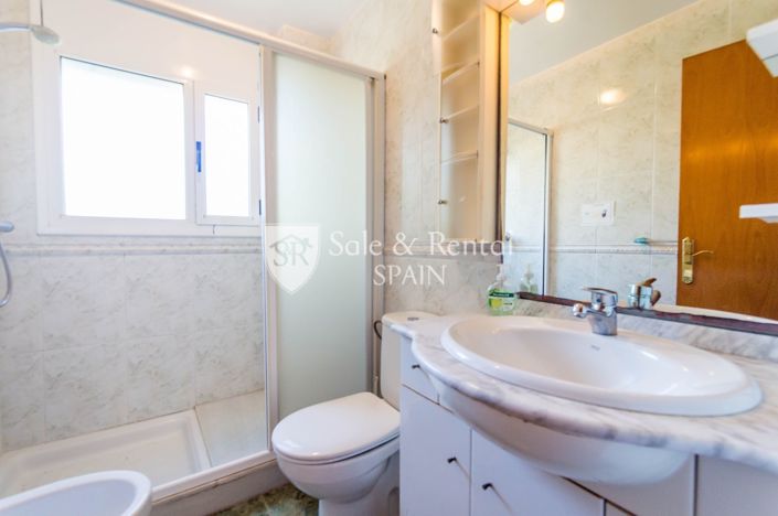 Image No.33-7 Bed Villa for sale