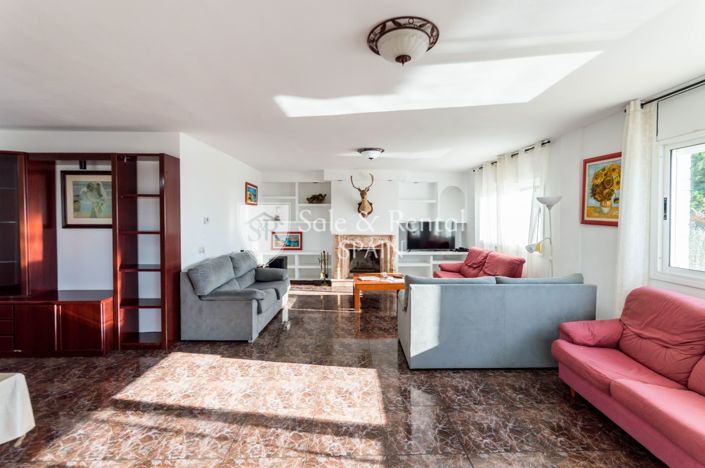 Image No.5-7 Bed Villa for sale