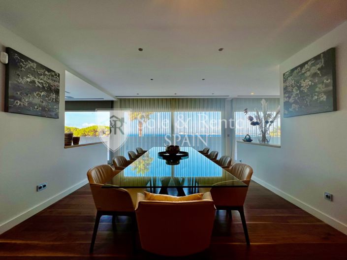 Image No.15-6 Bed Villa for sale