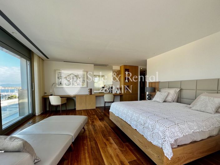 Image No.30-6 Bed Villa for sale