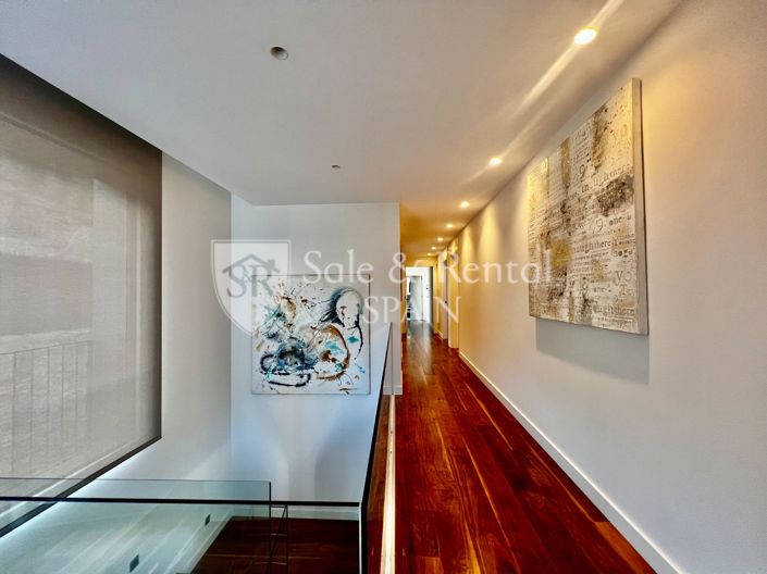 Image No.37-6 Bed Villa for sale