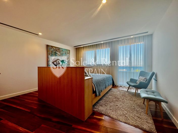 Image No.47-6 Bed Villa for sale