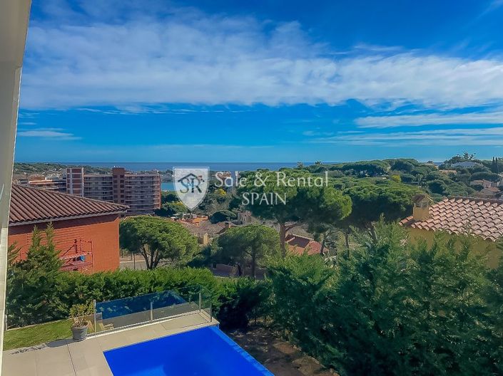 Image No.2-Villa de 5 chambres à vendre à Sant Feliu de Guíxols