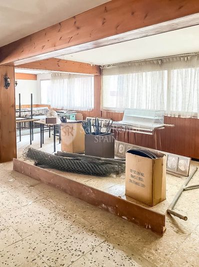 Image No.3-3 Bed Property for sale