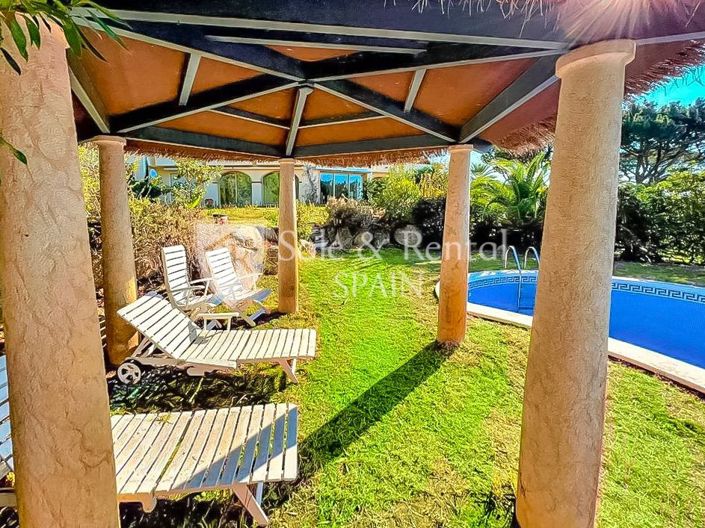 Image No.26-3 Bed Flat for sale