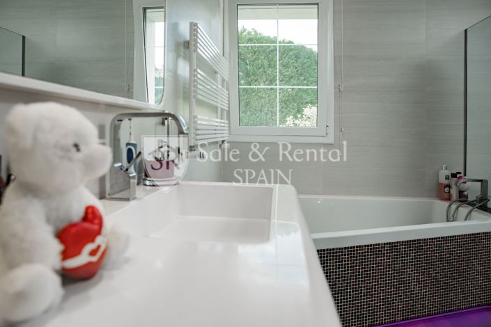 Image No.56-Villa de 5 chambres à vendre à Lloret de Mar