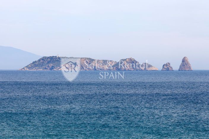 Image No.34-3 Bed Villa for sale