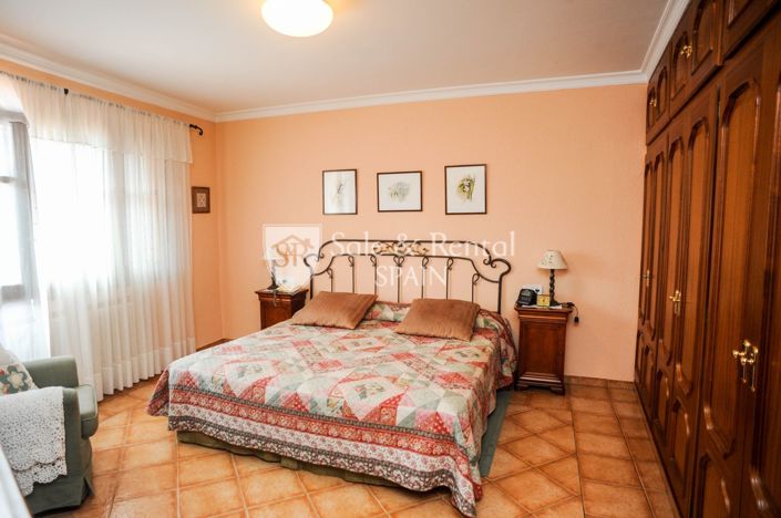 Image No.27-4 Bed Villa for sale