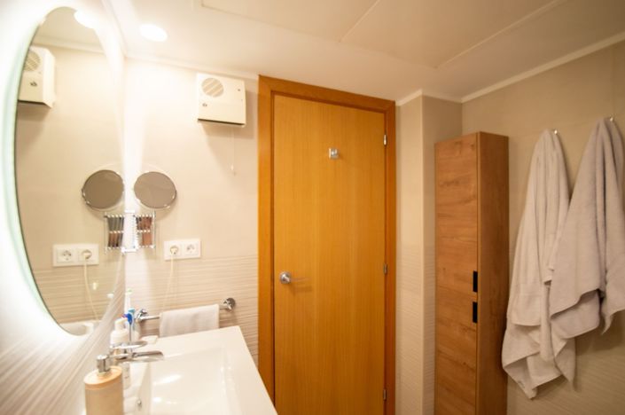 Image No.20-2 Bed Flat for sale