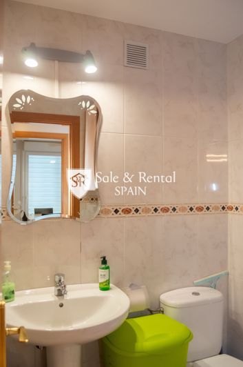 Image No.20-3 Bed Flat for sale