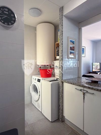 Image No.25-4 Bed Flat for sale