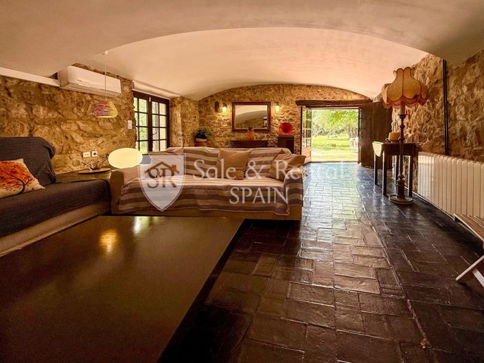 Image No.11-Maison de campagne de 7 chambres à vendre à Girona