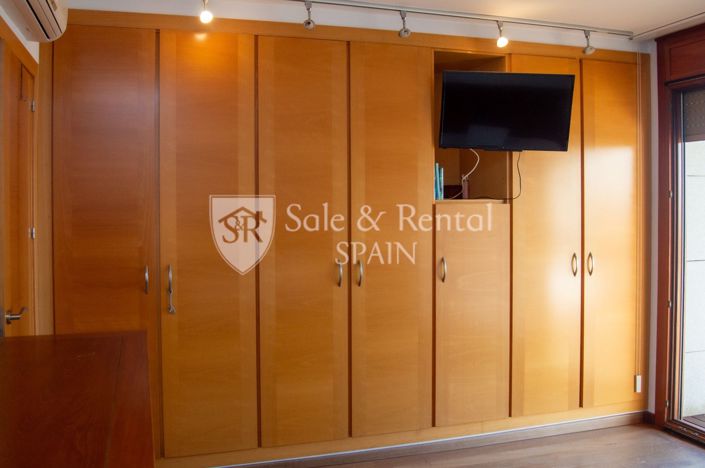 Image No.26-7 Bed Villa for sale