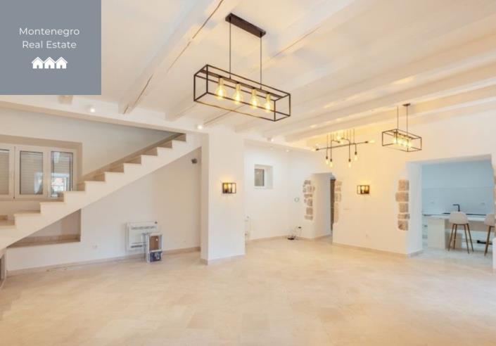 Image No.6-5 Bed Villa for sale