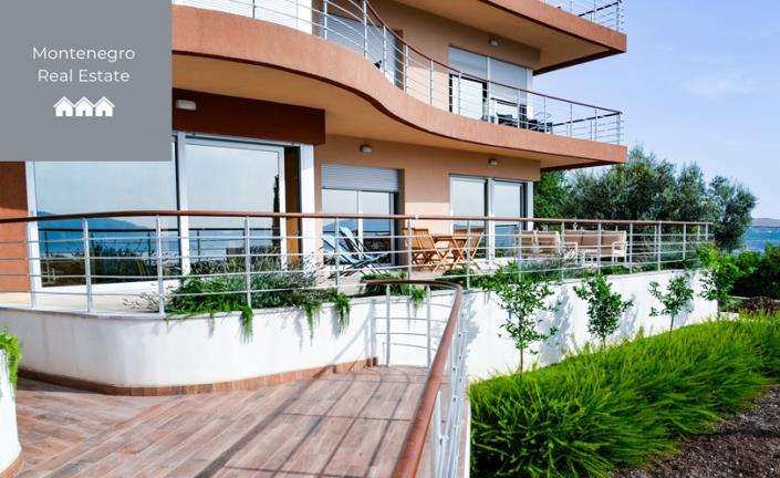 Image No.12-3 Bed Apartment for sale