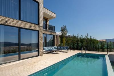 WhatsApp-Image-2025-04-07-at-12-09-32--3-