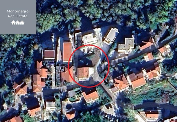 Image No.4-Maison de 3 chambres à vendre à Tivat