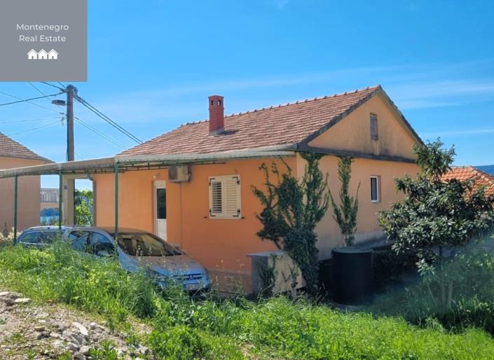 Image No.3-Maison de 3 chambres à vendre à Tivat