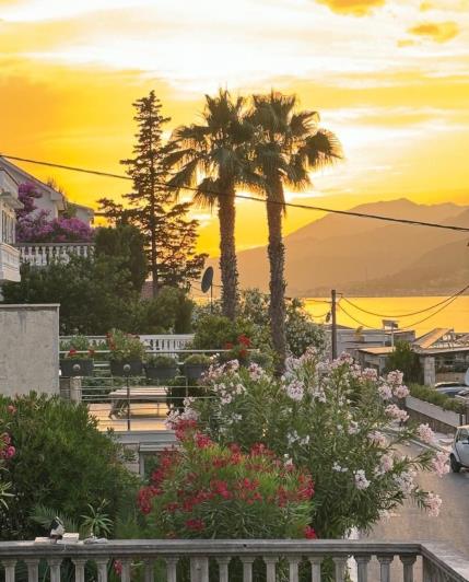 Image No.19-3 Bed Semi-Detached for sale