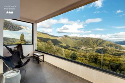 WhatsApp-Image-2025-05-15-at-18-00-39