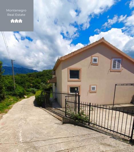 Image No.3-4 Bed House for sale