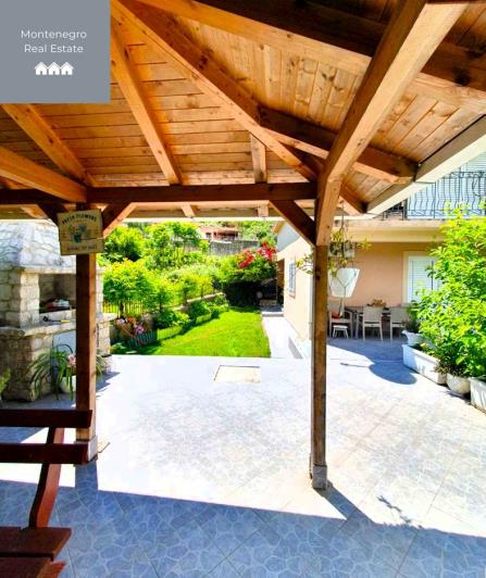 Image No.11-4 Bed House for sale