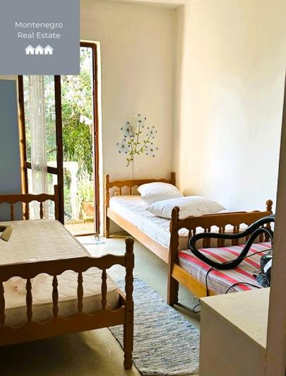 Image No.7-Maison de 5 chambres à vendre à Tivat