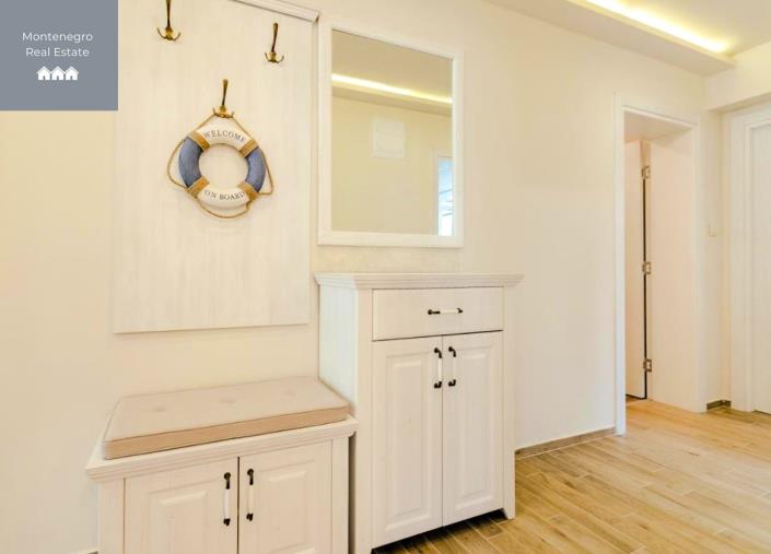 Image No.14-Villa de 11 chambres à vendre à Bijela