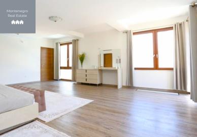 WhatsApp-Image-2025-05-24-at-22-11-21--4-