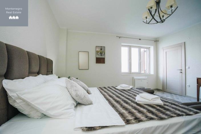 Image No.25-Villa de 4 chambres à vendre à Tivat