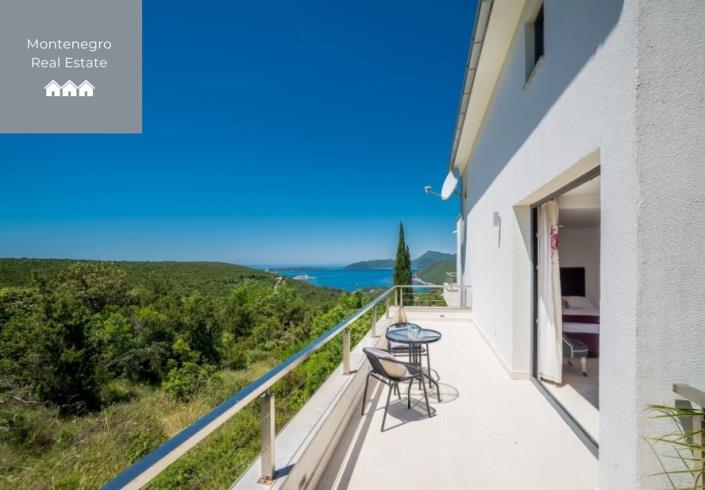 Image No.6-4 Bed Villa for sale