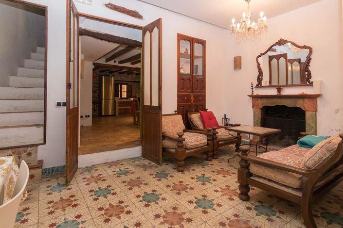 Image No.15-4 Bed Townhouse for sale