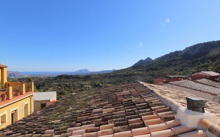 Image No.23-4 Bed Townhouse for sale