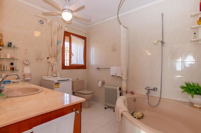 Image No.18-Villa de 4 chambres à vendre à Sanet Y Negrals